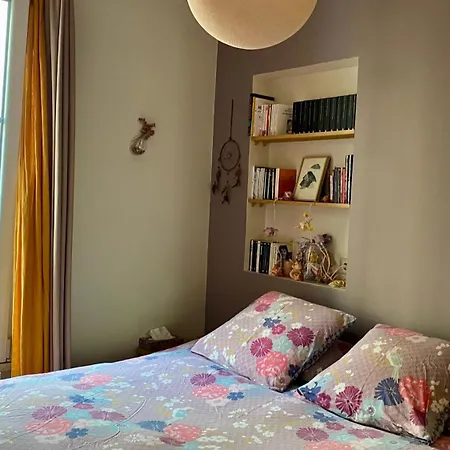 Apartman Calme Au Coeur De Montmartre ! *